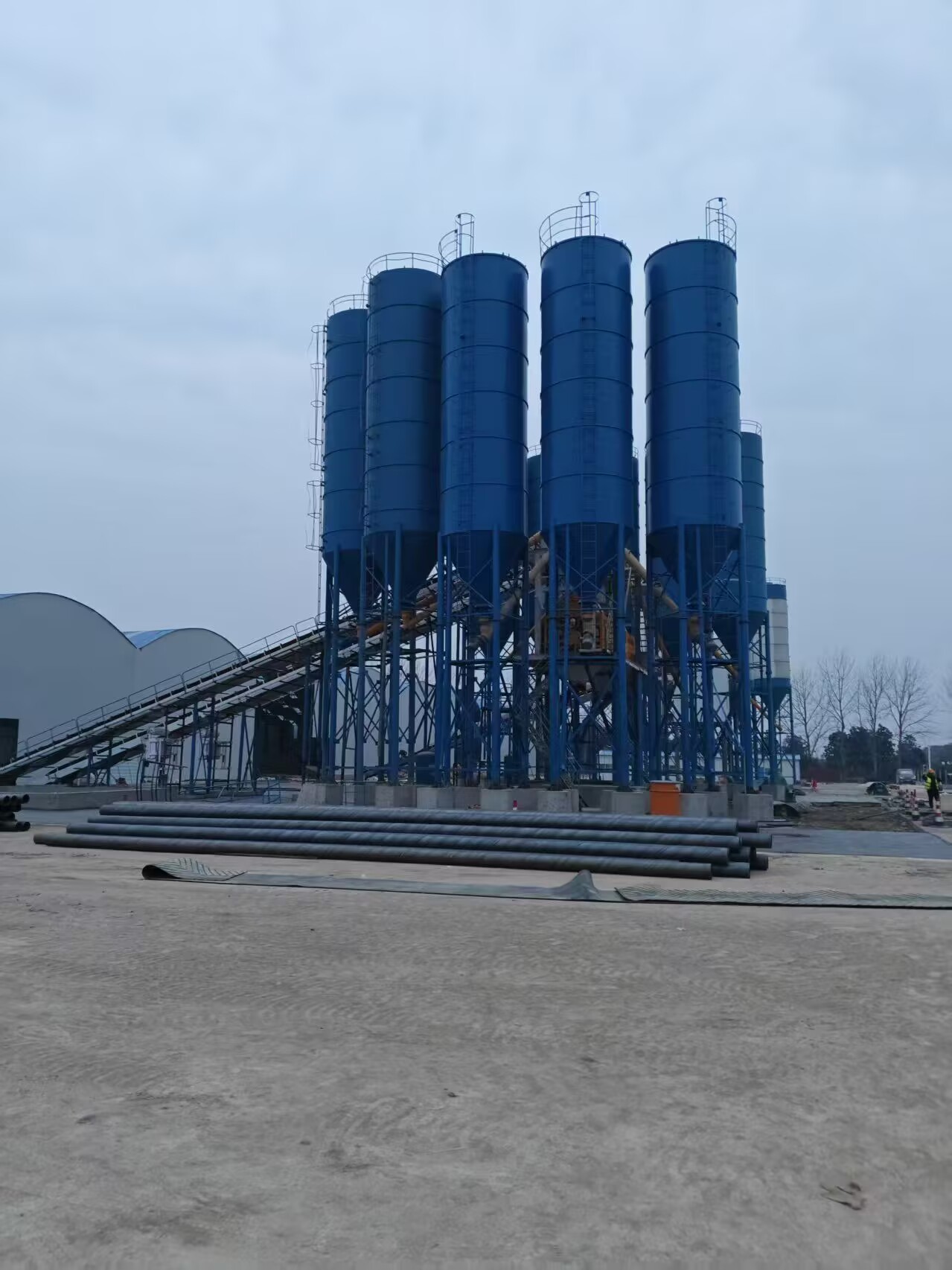 HZS75 concrete plant team at work in Indonesia